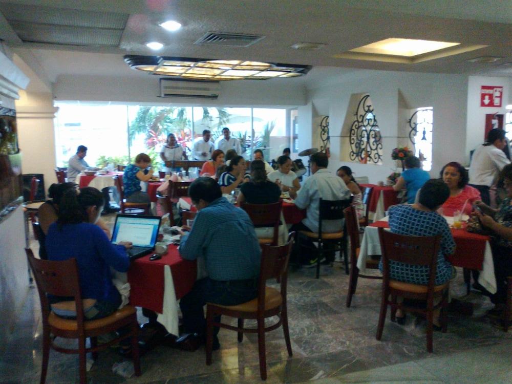 Hotel Maya Tabasco 比亚埃尔莫萨 外观 照片