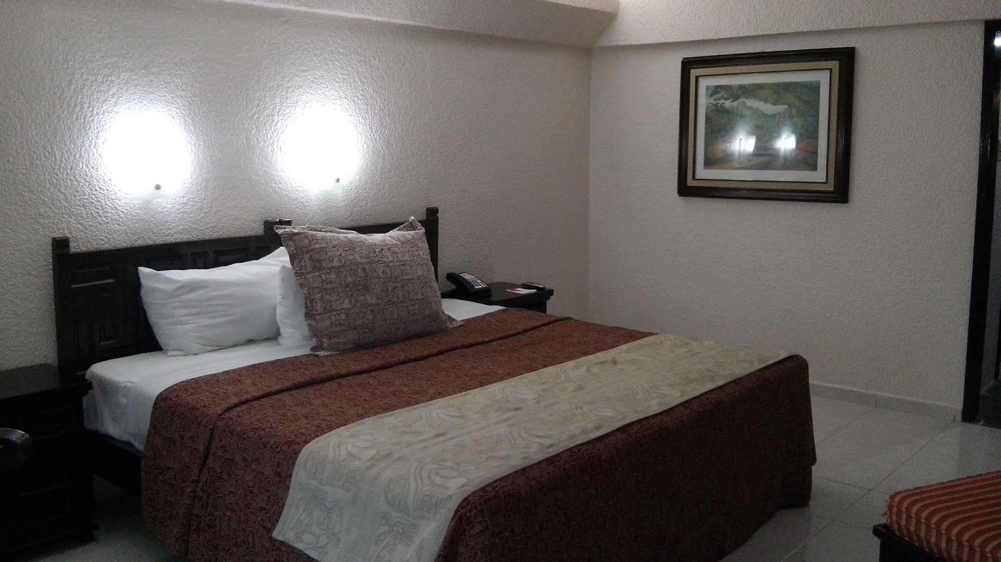 Hotel Maya Tabasco 比亚埃尔莫萨 外观 照片